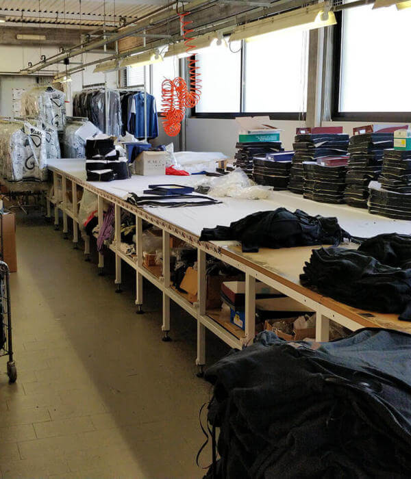 Niki Confezioni Confezione Stiro Collaudo